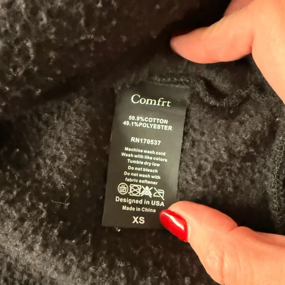 Comfrt Travel Essentials Zip-Up Hoodie XS - Picture 4 of 6